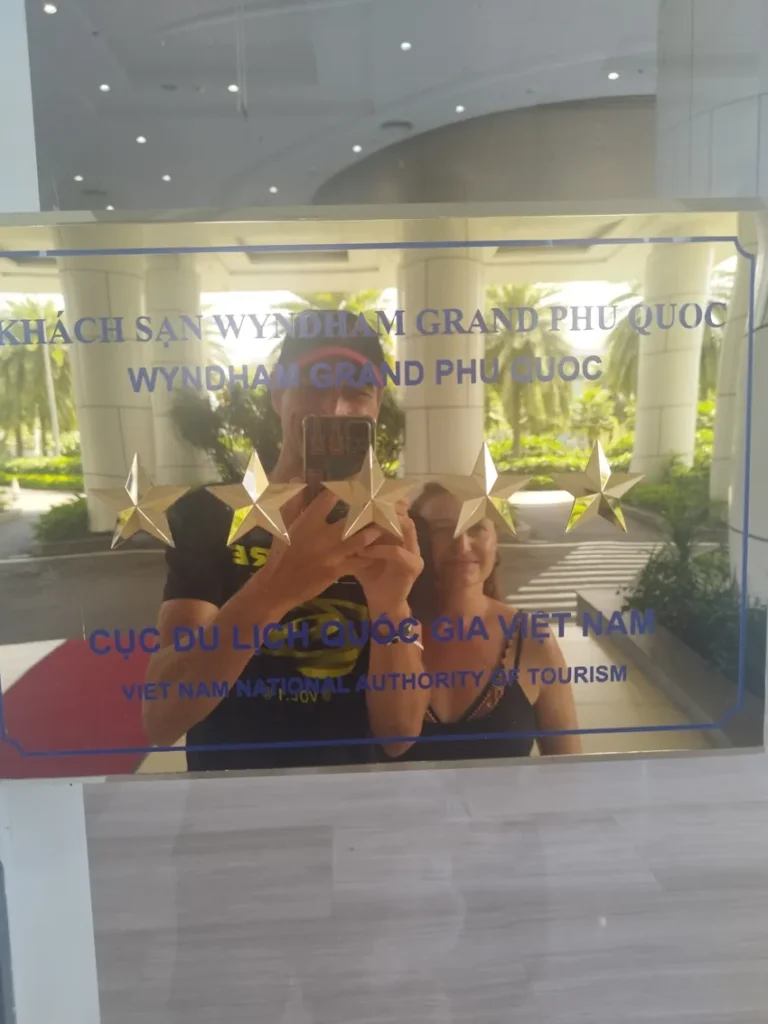 Entrada hotel Wyndham Grand Phu Quoc