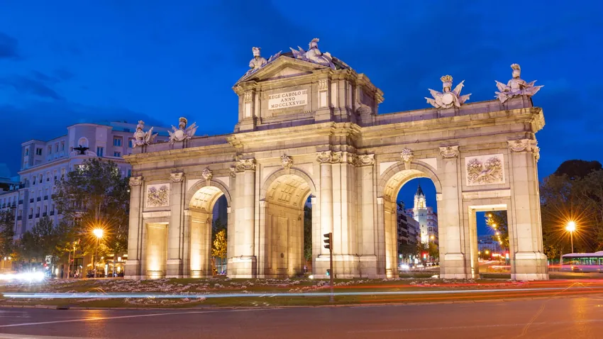 Puerta de Alcalá en Madrid